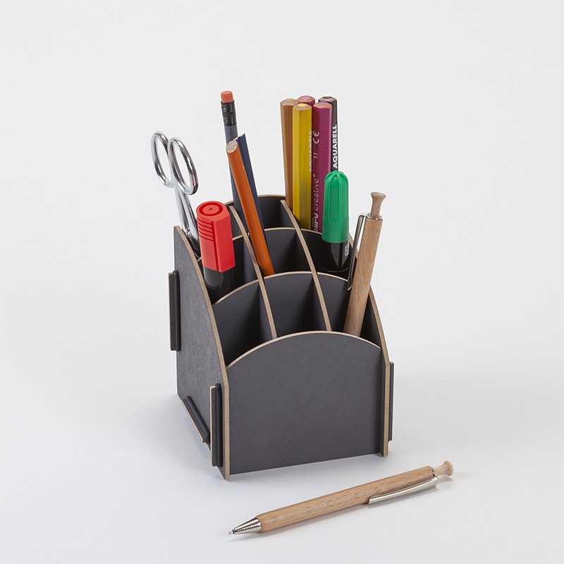 https://www.artisans-du-bois.com/3210-thickbox_default/pot-a-crayons-gris-fonce-9-casiers.jpg