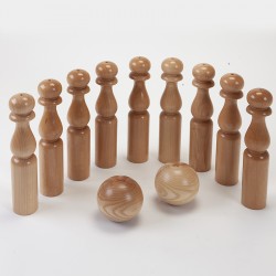 Jeu de quilles en bois avec 2 boules